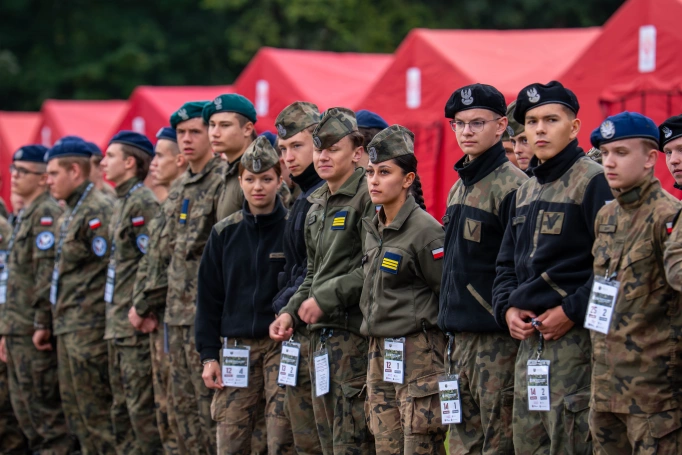 Zdjęcie nr 7 z galerii Three Days in the Barracks, a Finale at Wawel. The 14th National Tournament for Uniformed-Service Classes Has Concluded 1