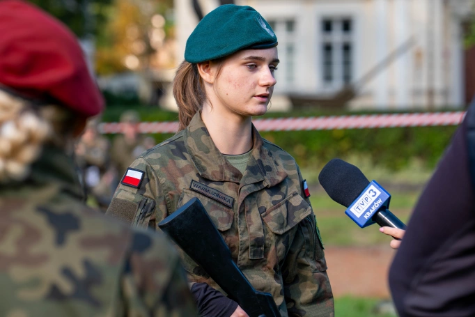 Zdjęcie nr 15 z galerii Three Days in the Barracks, a Finale at Wawel. The 14th National Tournament for Uniformed-Service Classes Has Concluded 1