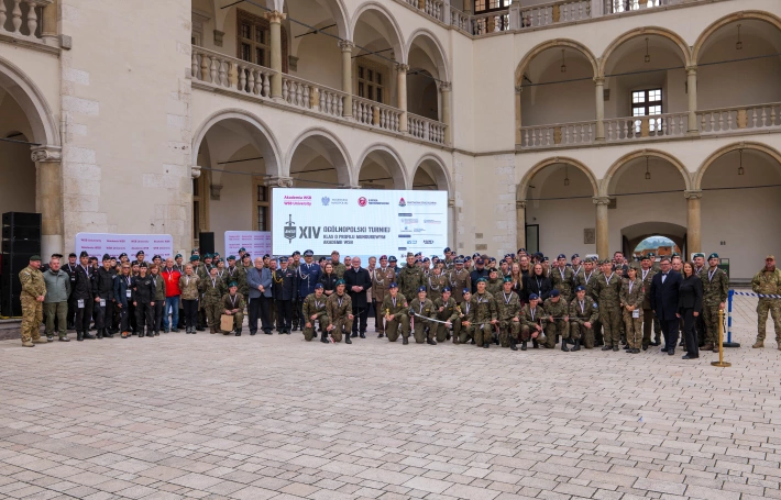 Zdjęcie nr 4 z galerii Three Days in the Barracks, a Finale at Wawel. The 14th National Tournament for Uniformed-Service Classes Has Concluded 3