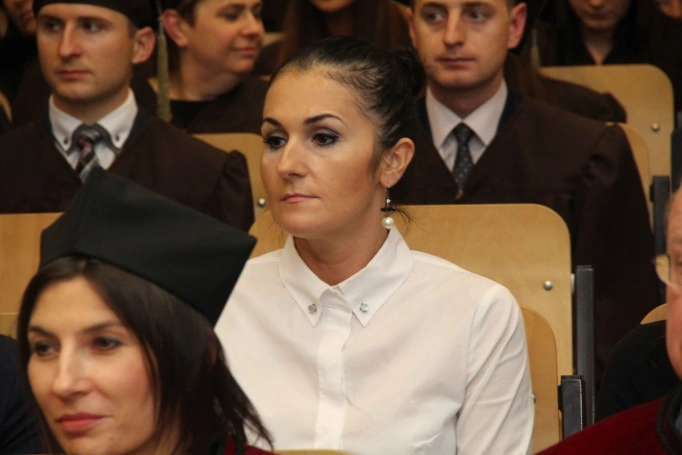 Zdjęcie nr 33 z galerii Gala wręczenia dyplom&oacute;w absolwentom studi&oacute;w II stopnia