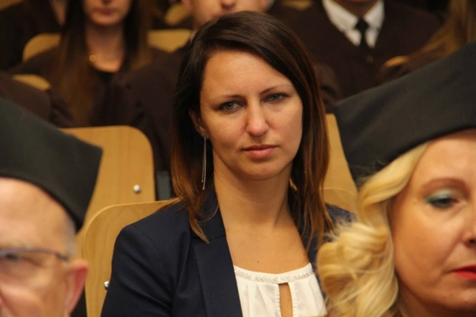 Zdjęcie nr 36 z galerii Gala wręczenia dyplom&oacute;w absolwentom studi&oacute;w II stopnia