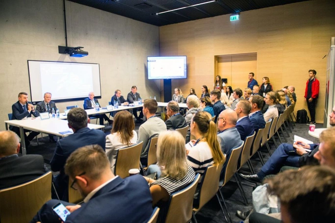 Zdjęcie nr 14 z galerii Europejski Kongres Małych i Średnich Przedsiębiorstw z udziałem ekspertów Akademii WSB
