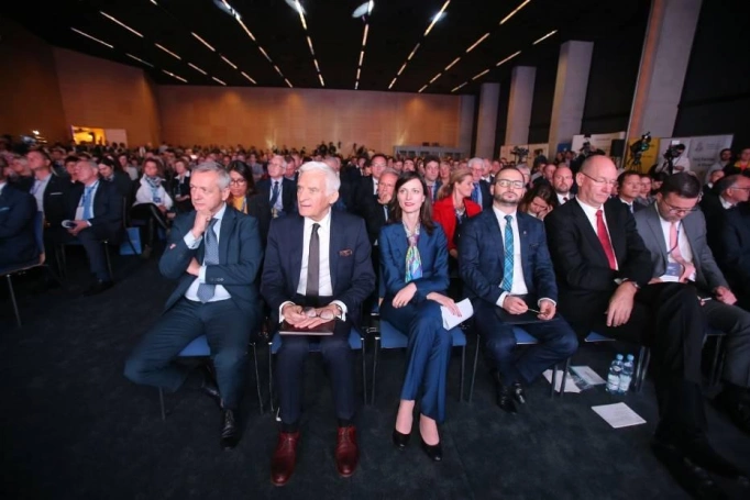 Zdjęcie nr 22 z galerii Europejski Kongres Małych i Średnich Przedsiębiorstw z udziałem ekspertów Akademii WSB