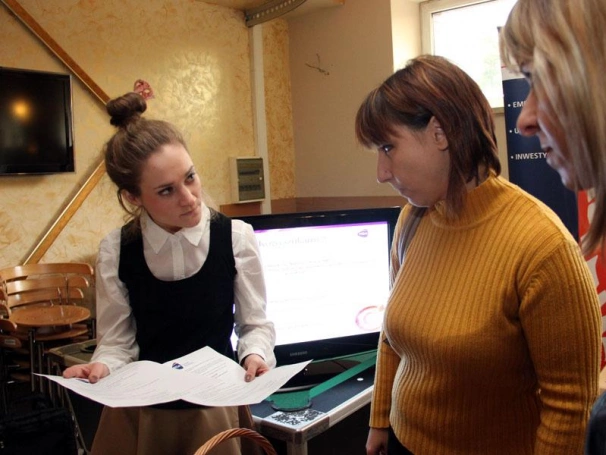 Zdjęcie nr 14 z galerii VI Targi Pracy i Praktyk Studenckich