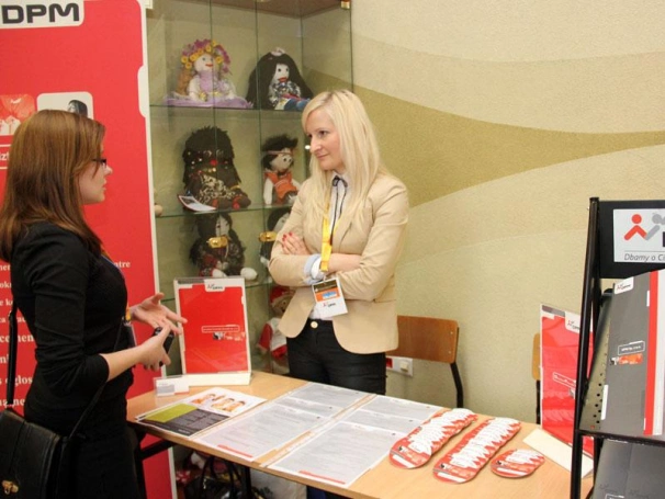 Zdjęcie nr 21 z galerii VI Targi Pracy i Praktyk Studenckich