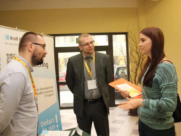 Zdjęcie nr 29 z galerii VI Targi Pracy i Praktyk Studenckich