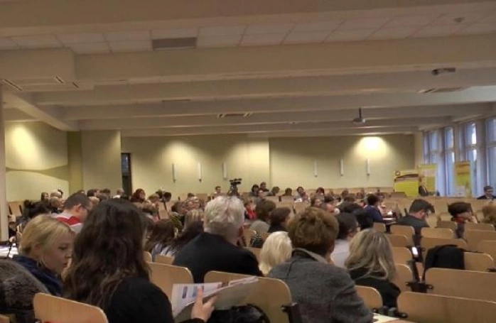 Zdjęcie nr 1 z galerii Dziecko w wielkiej sieci - podsumowanie seminarium metodycznego