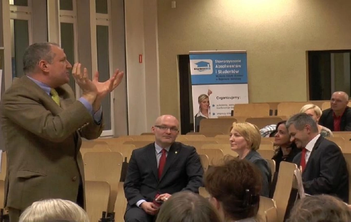 Zdjęcie nr 9 z galerii Dziecko w wielkiej sieci - podsumowanie seminarium metodycznego