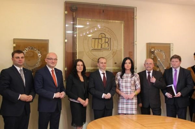 Zdjęcie nr 1 z galerii Przedstawiciele ŚZPP "Lewiatan" gośćmi WSB