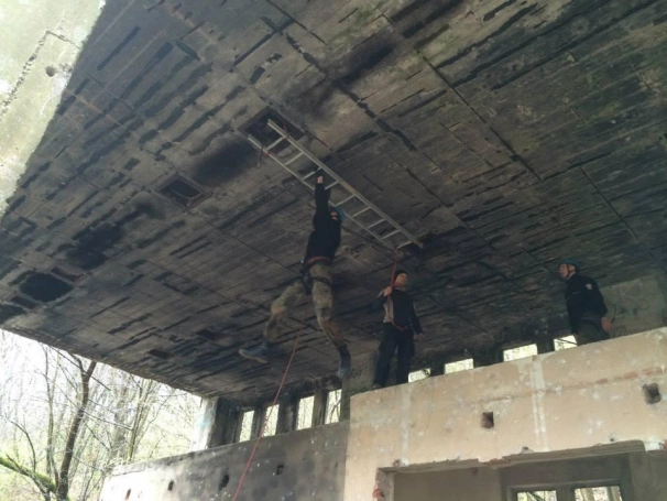 Zdjęcie nr 4 z galerii III edycja Ogólnopolskiego Turnieju Klas Mundurowych - dzień drugi
