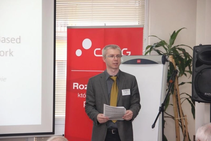 Zdjęcie nr 14 z galerii IX Międzynarodowa Konferencja Naukowa "Internet w Społeczeństwie Informacyjnym"  - podsumowanie