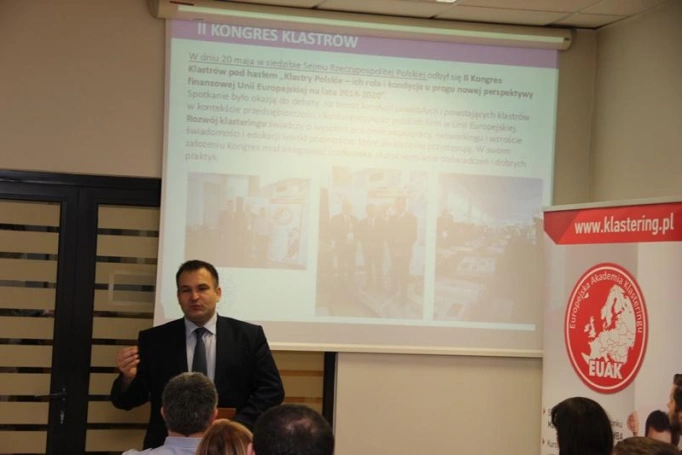 Zdjęcie nr 16 z galerii Poseł Bartłomiej Bodio wziął udział w inauguracji studiów podyplomowych Menedżer Klastra Executive MBA