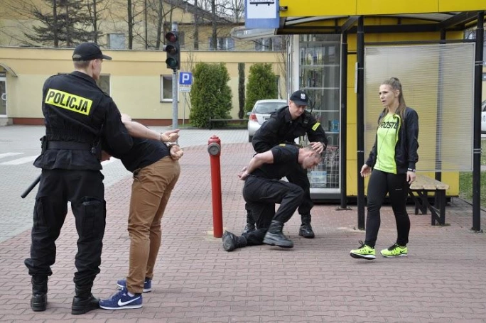 Zdjęcie nr 8 z galerii Wizyta studyjna w Szkole Policji w Katowicach