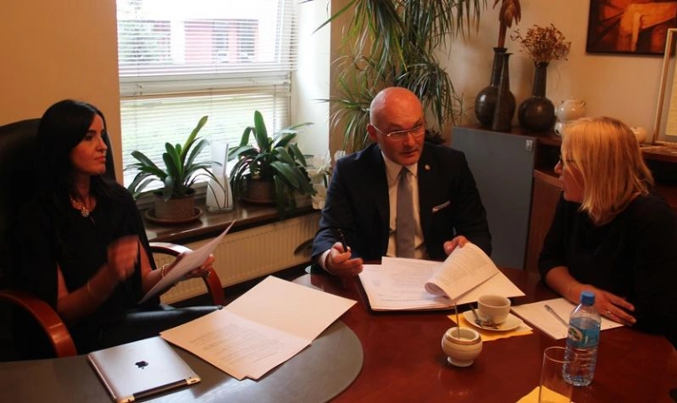 Zdjęcie nr 3 z galerii Przedstawiciele Europejskiej Akademii Planowania Finansowego z wizytą w WSB