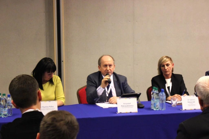 Zdjęcie nr 2 z galerii Kryzys przywództwa? Jakich liderów potrzebuje Polska i Europa? - eksperci WSB podczas V EKMŚP
