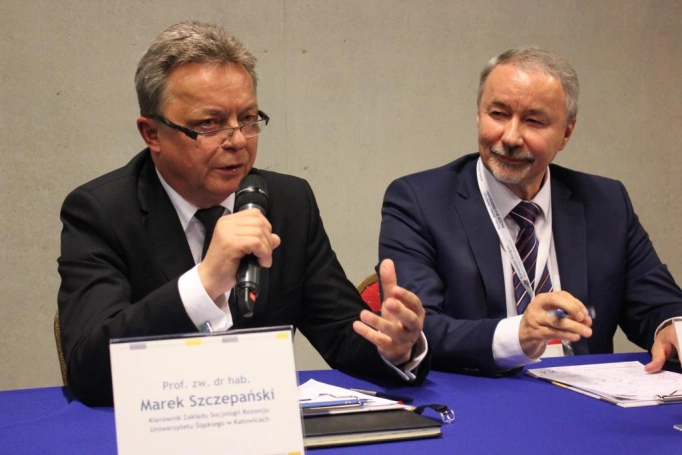 Zdjęcie nr 5 z galerii Kryzys przywództwa? Jakich liderów potrzebuje Polska i Europa? - eksperci WSB podczas V EKMŚP