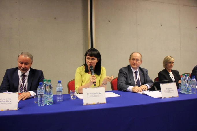 Zdjęcie nr 9 z galerii Kryzys przywództwa? Jakich liderów potrzebuje Polska i Europa? - eksperci WSB podczas V EKMŚP