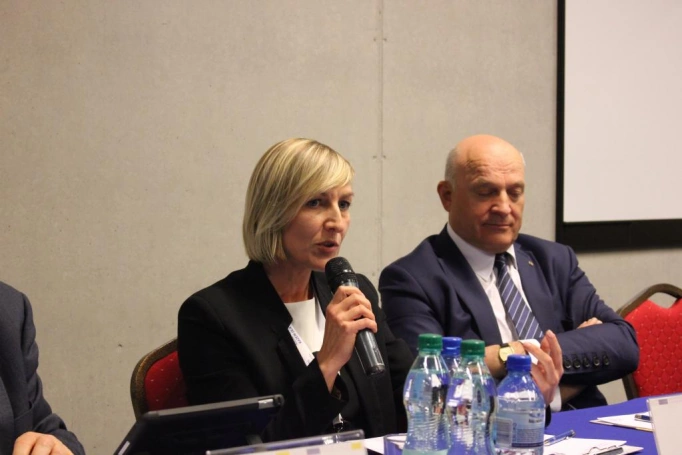 Zdjęcie nr 10 z galerii Kryzys przywództwa? Jakich liderów potrzebuje Polska i Europa? - eksperci WSB podczas V EKMŚP