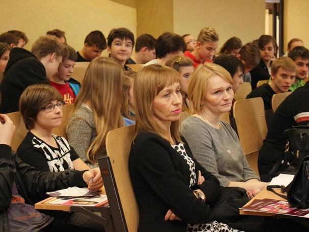 Zdjęcie nr 2 z galerii Wartości, pieniądze i pasje - debata w ramach 12. Festiwalu Nauki
