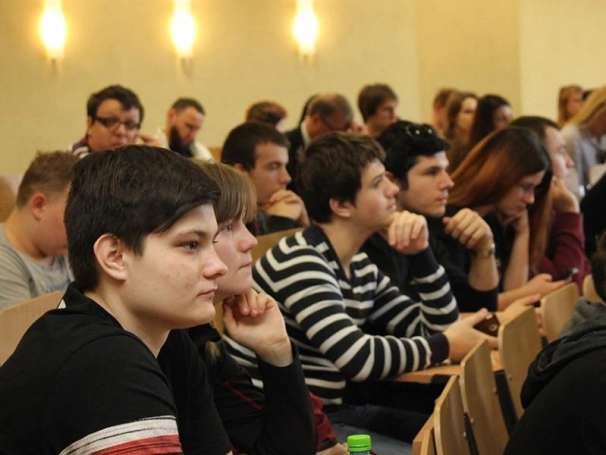 Zdjęcie nr 11 z galerii Wartości, pieniądze i pasje - debata w ramach 12. Festiwalu Nauki