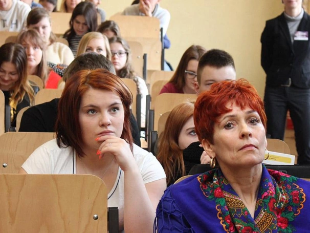 Zdjęcie nr 12 z galerii Wartości, pieniądze i pasje - debata w ramach 12. Festiwalu Nauki