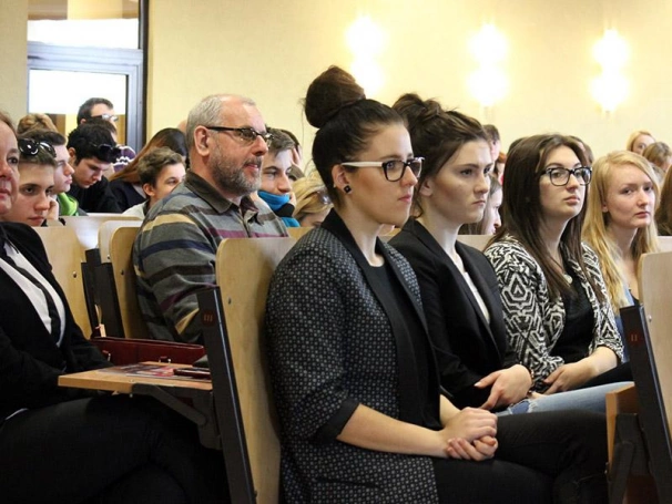 Zdjęcie nr 10 z galerii Wartości, pieniądze i pasje - debata w ramach 12. Festiwalu Nauki