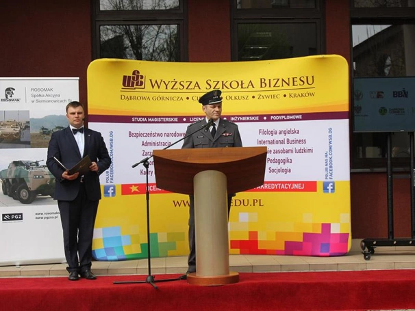 Zdjęcie nr 18 z galerii V Ogólnopolski Turniej Klas o Profilu Mundurowym - Wielki Finał [WYNIKI]