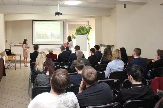 Zdjęcie nr 19 z galerii IV Studencka Konferencja Logistyczna "StuKol"