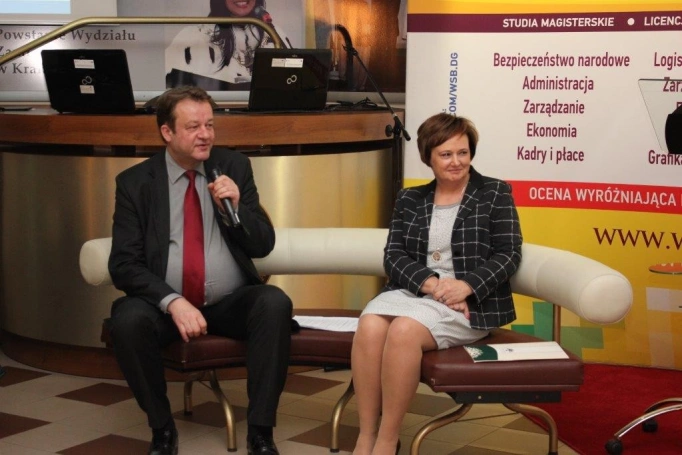 Zdjęcie nr 15 z galerii Rola współpracy sektora publicznego i niepublicznego w rozwoju systemu bezpłatnego poradnictwa prawnego