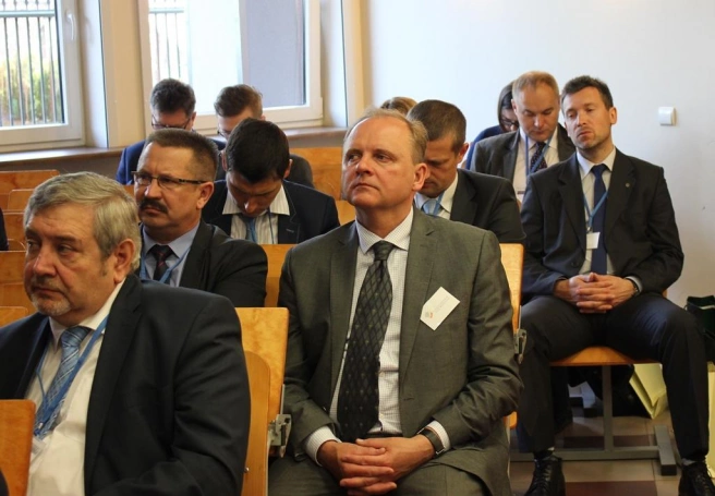 Zdjęcie nr 4 z galerii Bezpieczna Europa: diagnoza i prognoza. Systemowe działanie w sytuacji kryzysowej