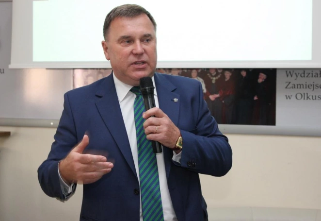 Zdjęcie nr 2 z galerii Bezpieczna Europa: diagnoza i prognoza. Systemowe działanie w sytuacji kryzysowej