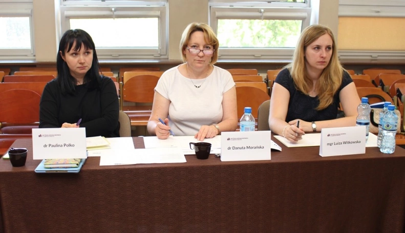 Zdjęcie nr 2 z galerii Po oksfordzku w Wyższej Szkole Biznesu w Dąbrowie Górniczej