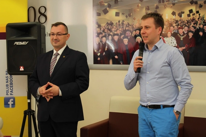 Zdjęcie nr 44 z galerii Po oksfordzku w Wyższej Szkole Biznesu w Dąbrowie Górniczej