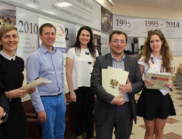 Zdjęcie nr 54 z galerii Po oksfordzku w Wyższej Szkole Biznesu w Dąbrowie Górniczej