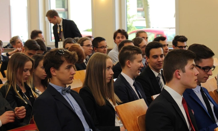 Zdjęcie nr 55 z galerii Po oksfordzku w Wyższej Szkole Biznesu w Dąbrowie Górniczej