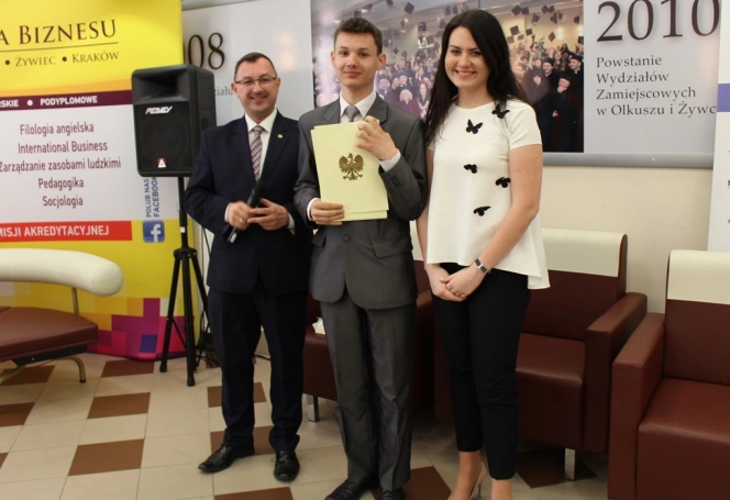 Zdjęcie nr 61 z galerii Po oksfordzku w Wyższej Szkole Biznesu w Dąbrowie Górniczej