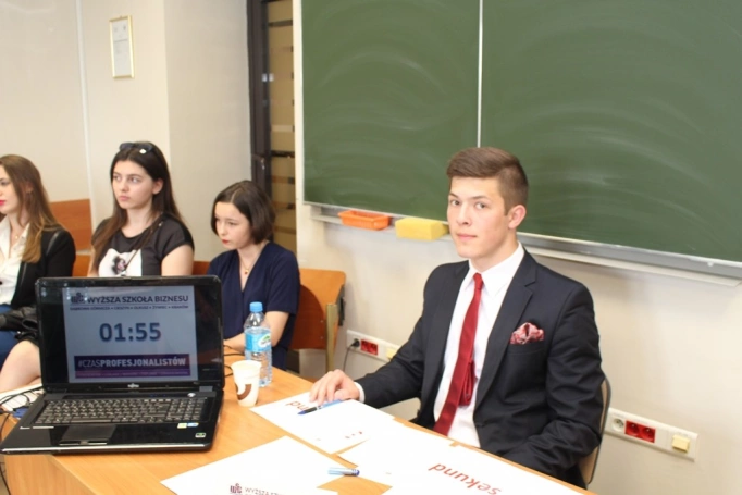 Zdjęcie nr 24 z galerii Finał I Otwartego Turnieju Debat Oksfordzkich. "Złoty Argument 2016" w rękach "Staszica"