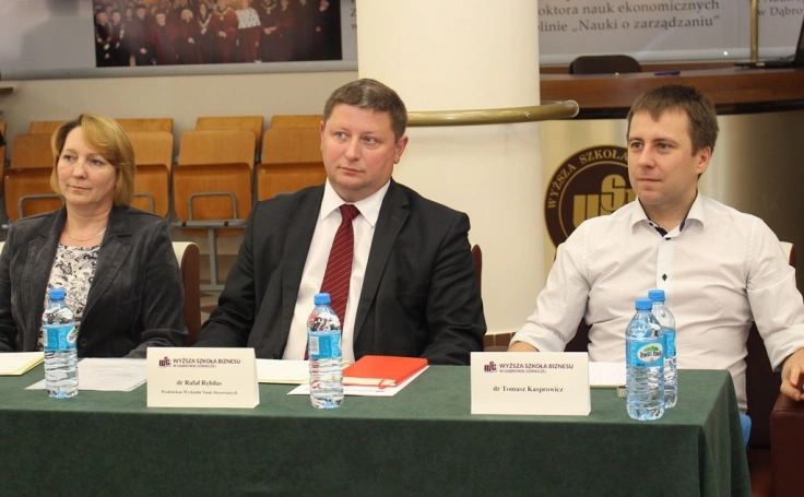 Zdjęcie nr 31 z galerii Finał I Otwartego Turnieju Debat Oksfordzkich. "Złoty Argument 2016" w rękach "Staszica"