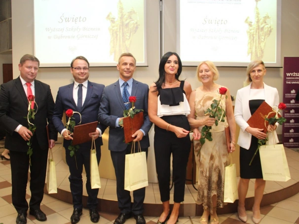 Zdjęcie nr 38 z galerii Święto Wyższej Szkoły Biznesu w Dąbrowie Górniczej - Uczelni zrodzonej z marzeń