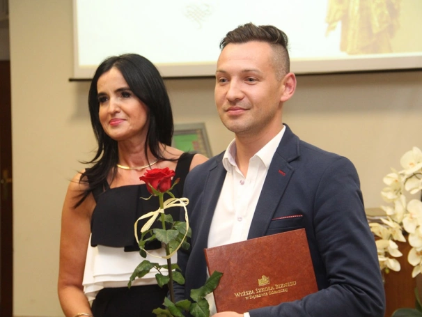 Zdjęcie nr 43 z galerii Święto Wyższej Szkoły Biznesu w Dąbrowie Górniczej - Uczelni zrodzonej z marzeń
