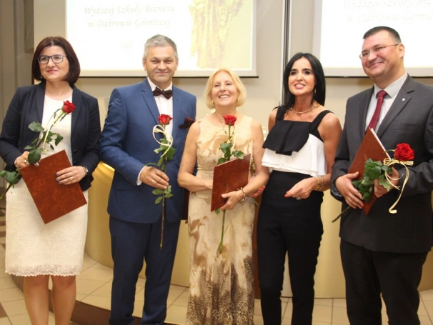 Zdjęcie nr 44 z galerii Święto Wyższej Szkoły Biznesu w Dąbrowie Górniczej - Uczelni zrodzonej z marzeń