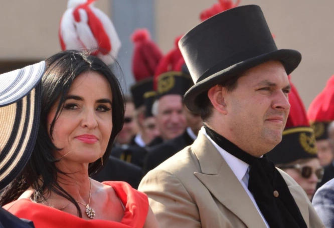 Zdjęcie nr 2 z galerii JM Rektor WSB podczas jubileuszowych obchodów 100-lecia miasta