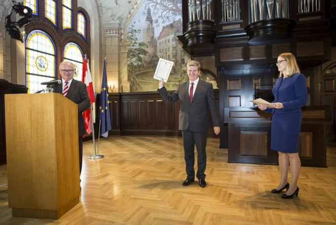 Zdjęcie nr 1 z galerii Władze WSB na uroczystościach otwarcia Konsulatu Honorowego Republiki Austrii