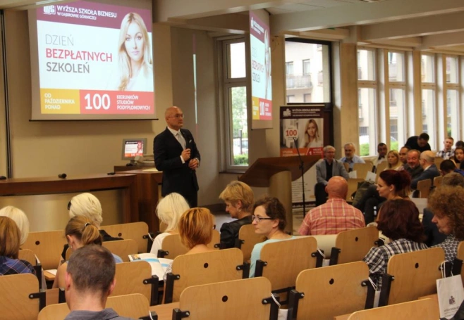 Zdjęcie nr 1 z galerii Dzień Bezpłatnych Szkoleń w Wyższej Szkole Biznesu w Dąbrowie Górniczej - podsumowanie