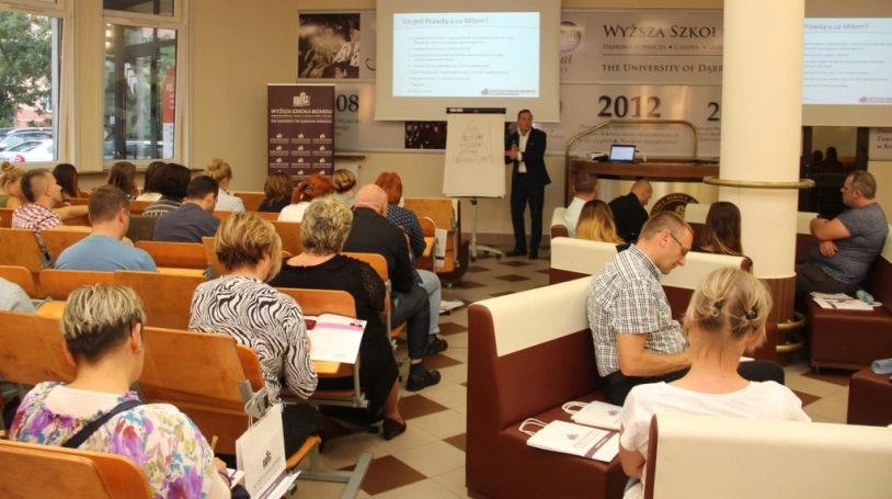 Zdjęcie nr 34 z galerii Dzień Bezpłatnych Szkoleń w Wyższej Szkole Biznesu w Dąbrowie Górniczej - podsumowanie