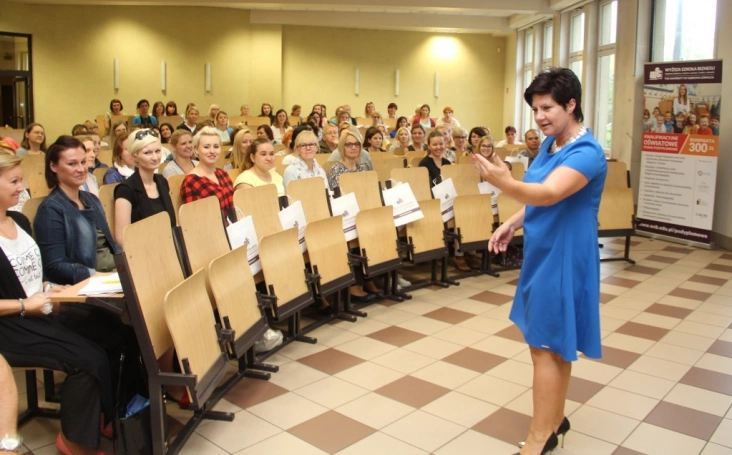 Zdjęcie nr 40 z galerii Dzień Bezpłatnych Szkoleń w Wyższej Szkole Biznesu w Dąbrowie Górniczej - podsumowanie