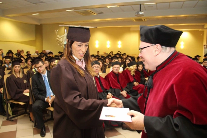 Zdjęcie nr 202 z galerii Gala wręczenia dyplomów absolwentom studiów II stopnia