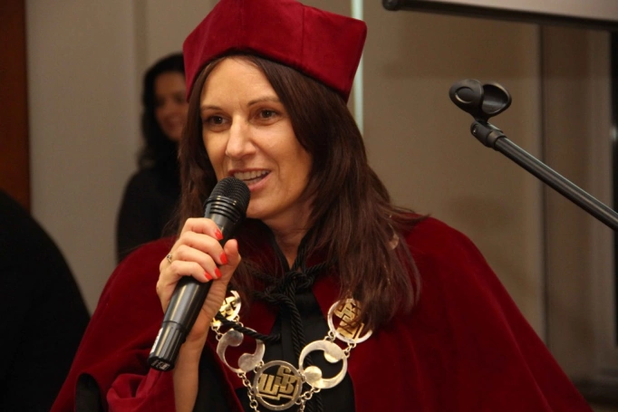 Zdjęcie nr 259 z galerii Gala wręczenia dyplomów absolwentom studiów II stopnia
