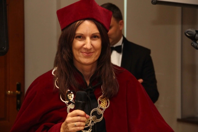 Zdjęcie nr 260 z galerii Gala wręczenia dyplomów absolwentom studiów II stopnia