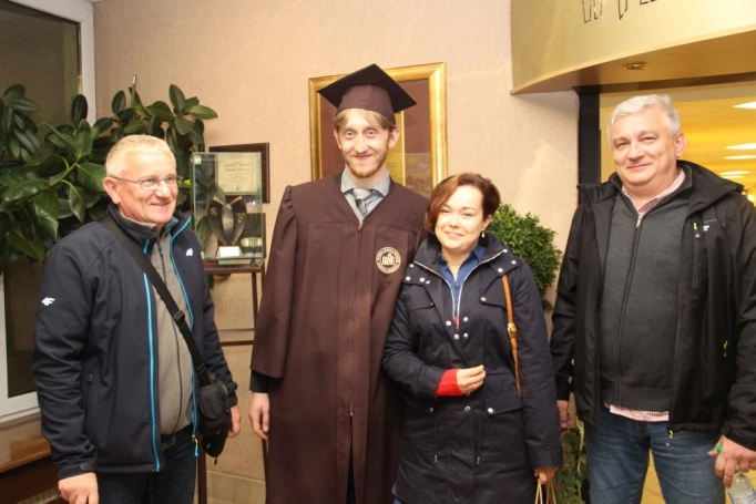 Zdjęcie nr 300 z galerii Gala wręczenia dyplomów absolwentom studiów II stopnia